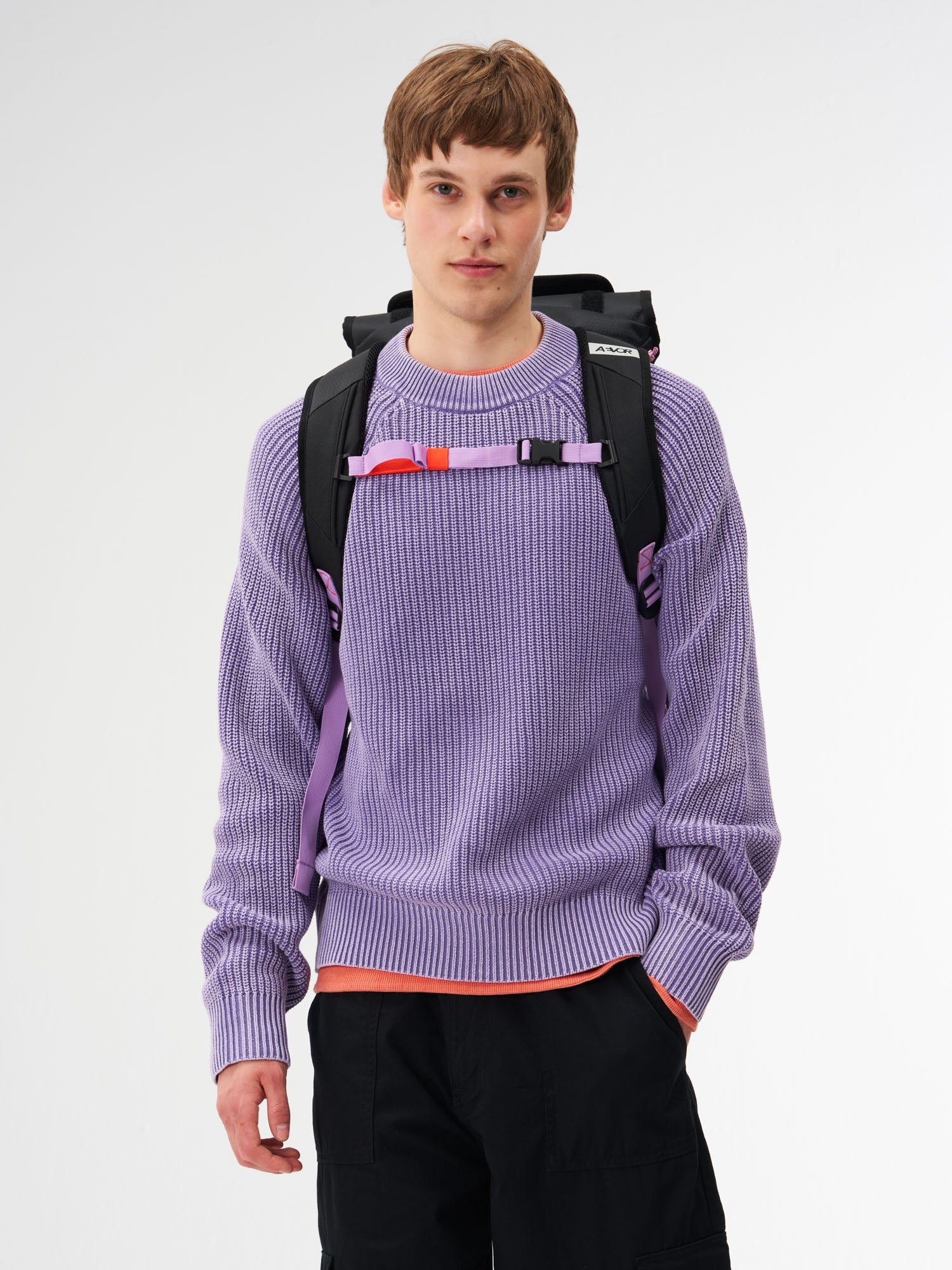 aevor-trip-pack-proof-rucksack-violet-rush-26-33l-laptop-15 image 5