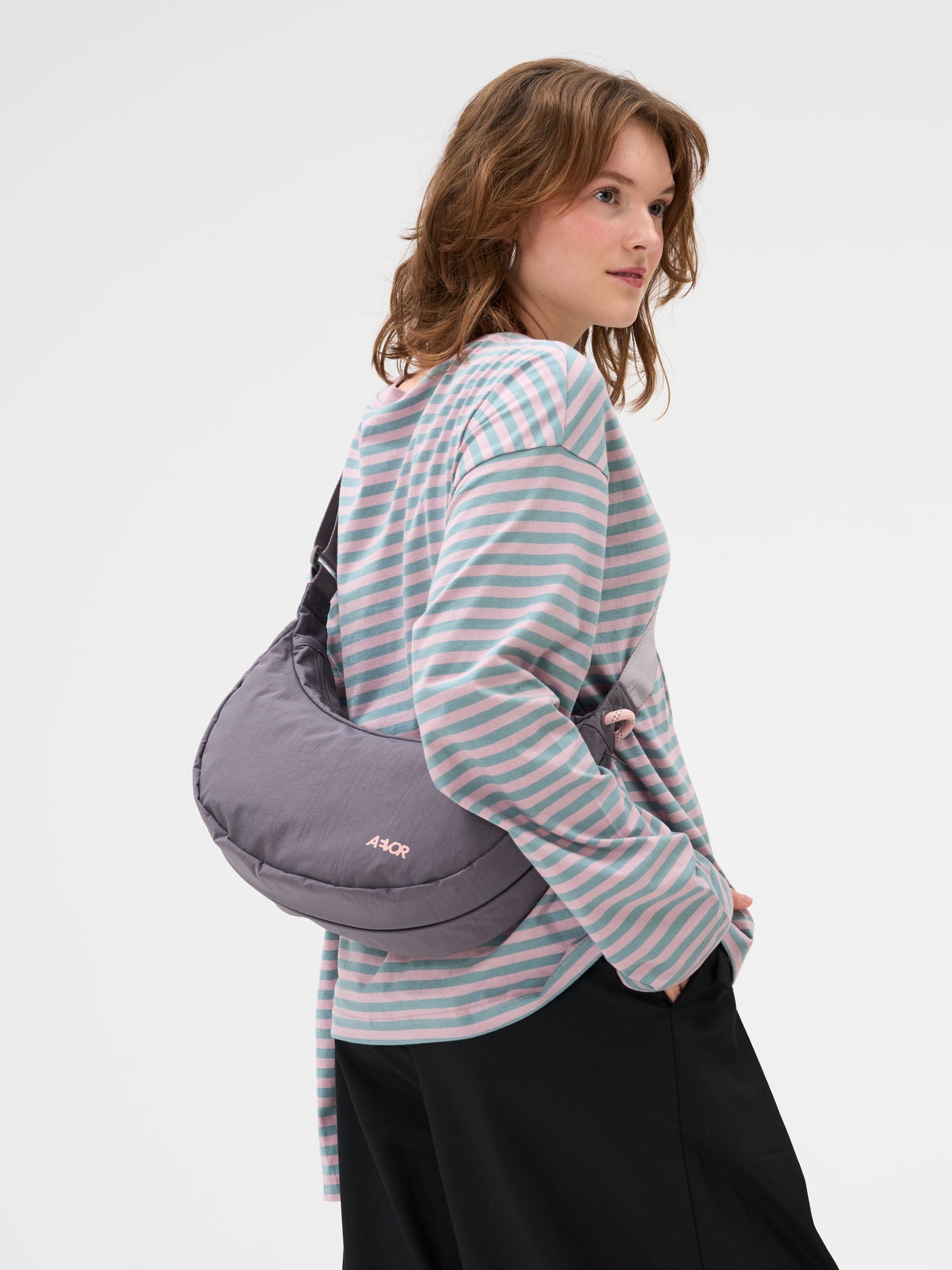 aevor-sling-bag-umh-ngetasche-grey-5-5-l-fahrrad image 7