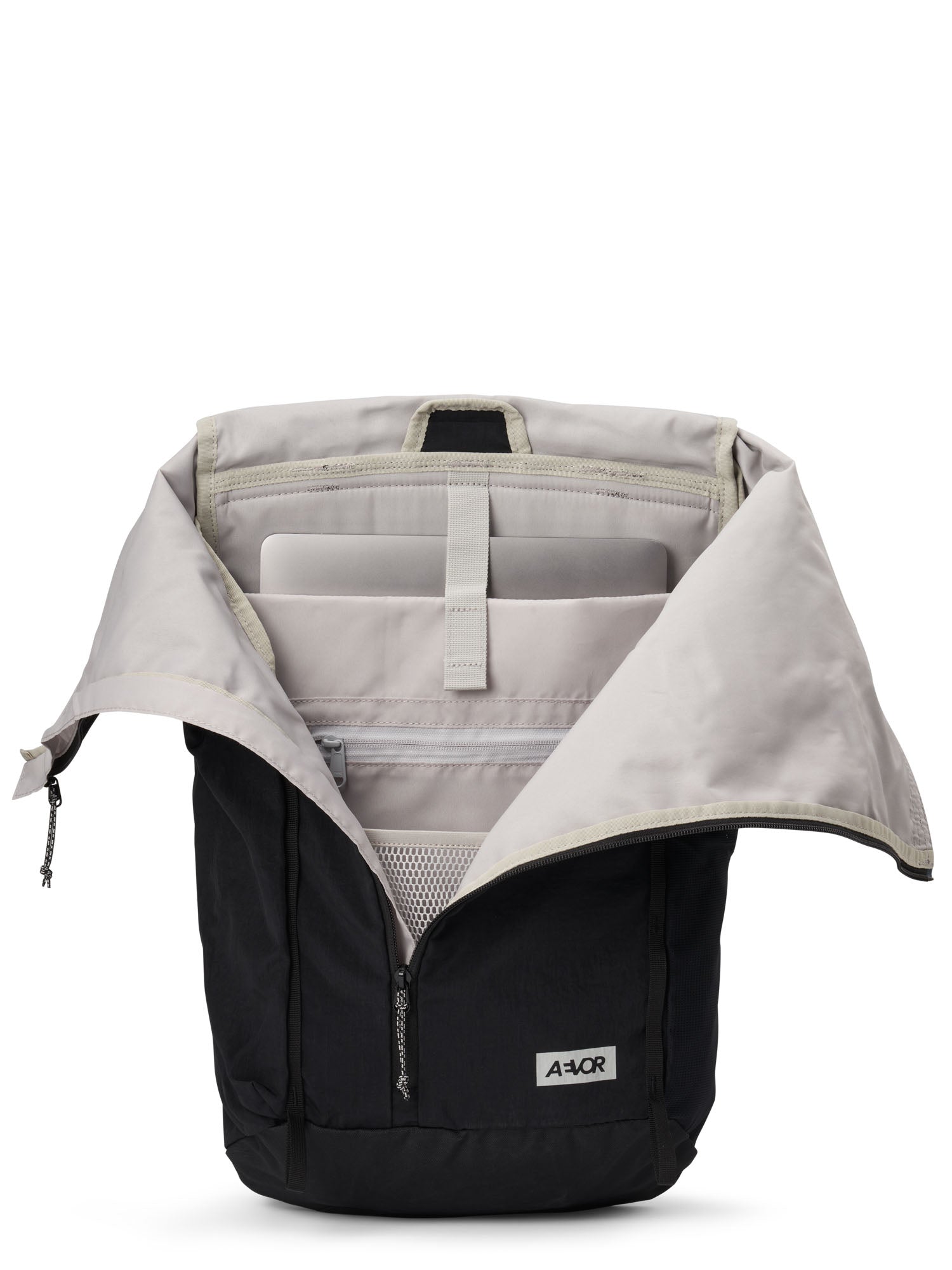 aevor-active-pack-rucksack-schwarz-laptop-trail image 4