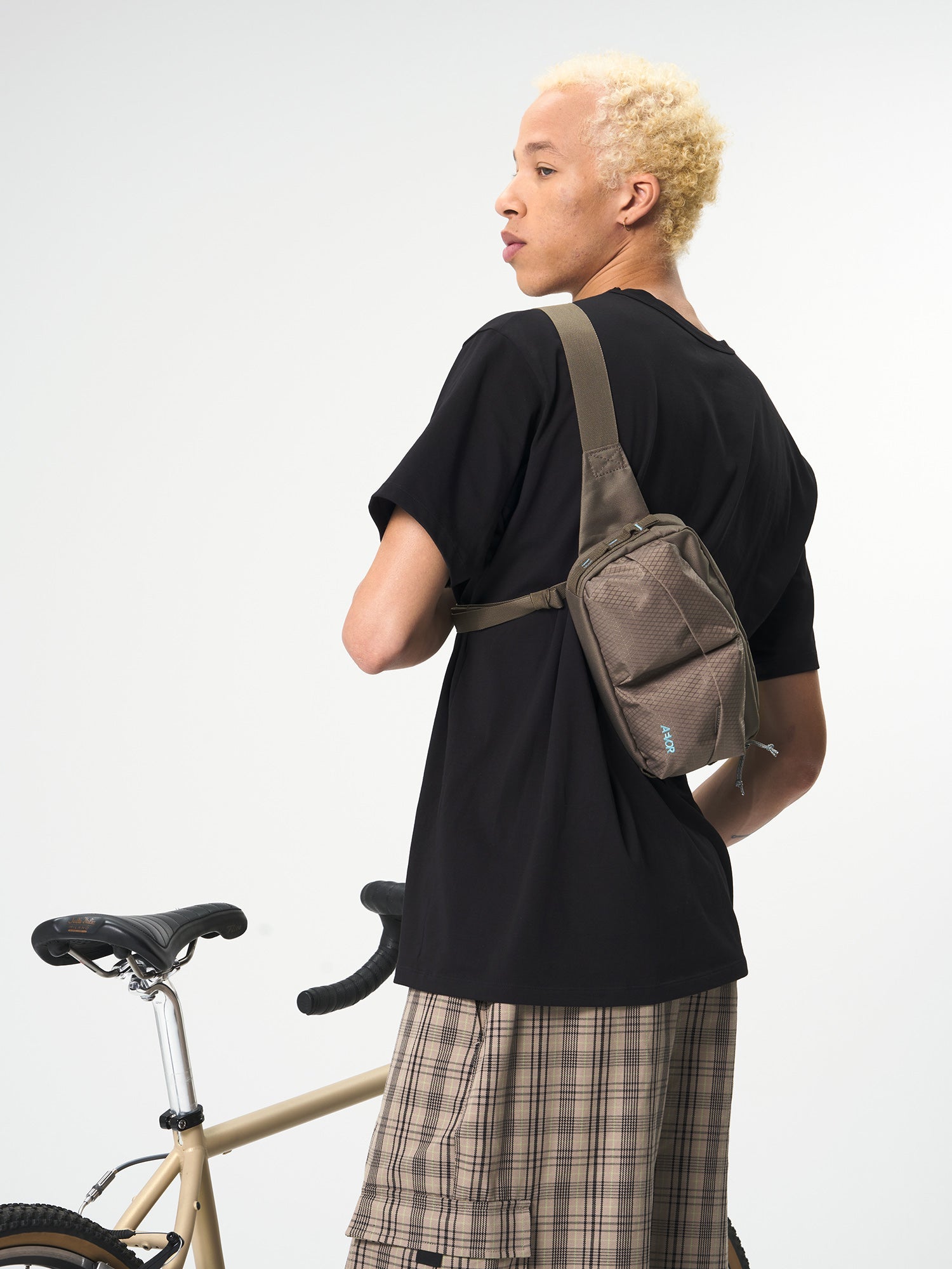 aevor-utility-hip-pack-bauchtasche-coffee-brown-3l image 5