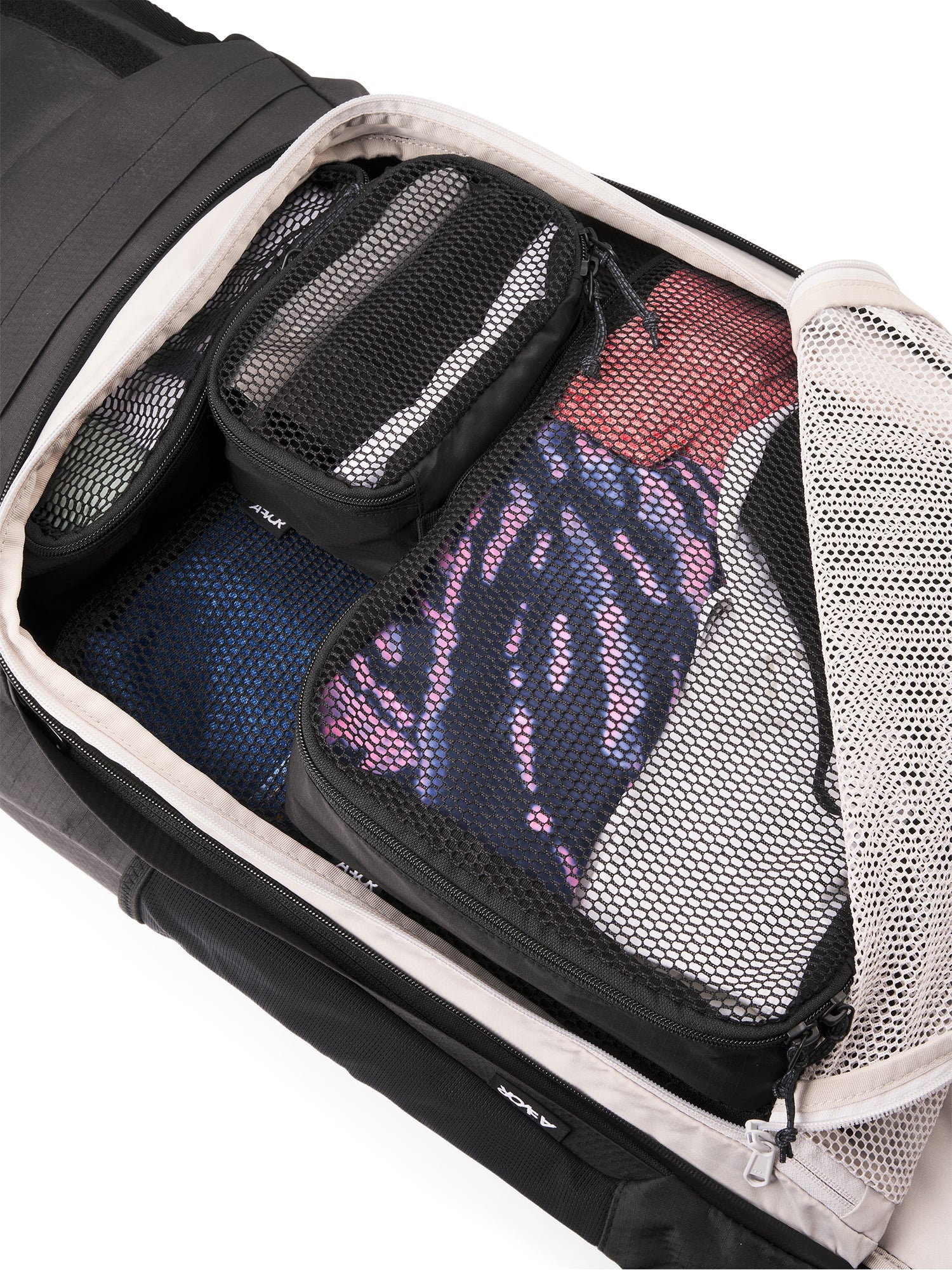 aevor-packing-cube-large-packwu00fcrfel-ripstop-black-mesh image 2