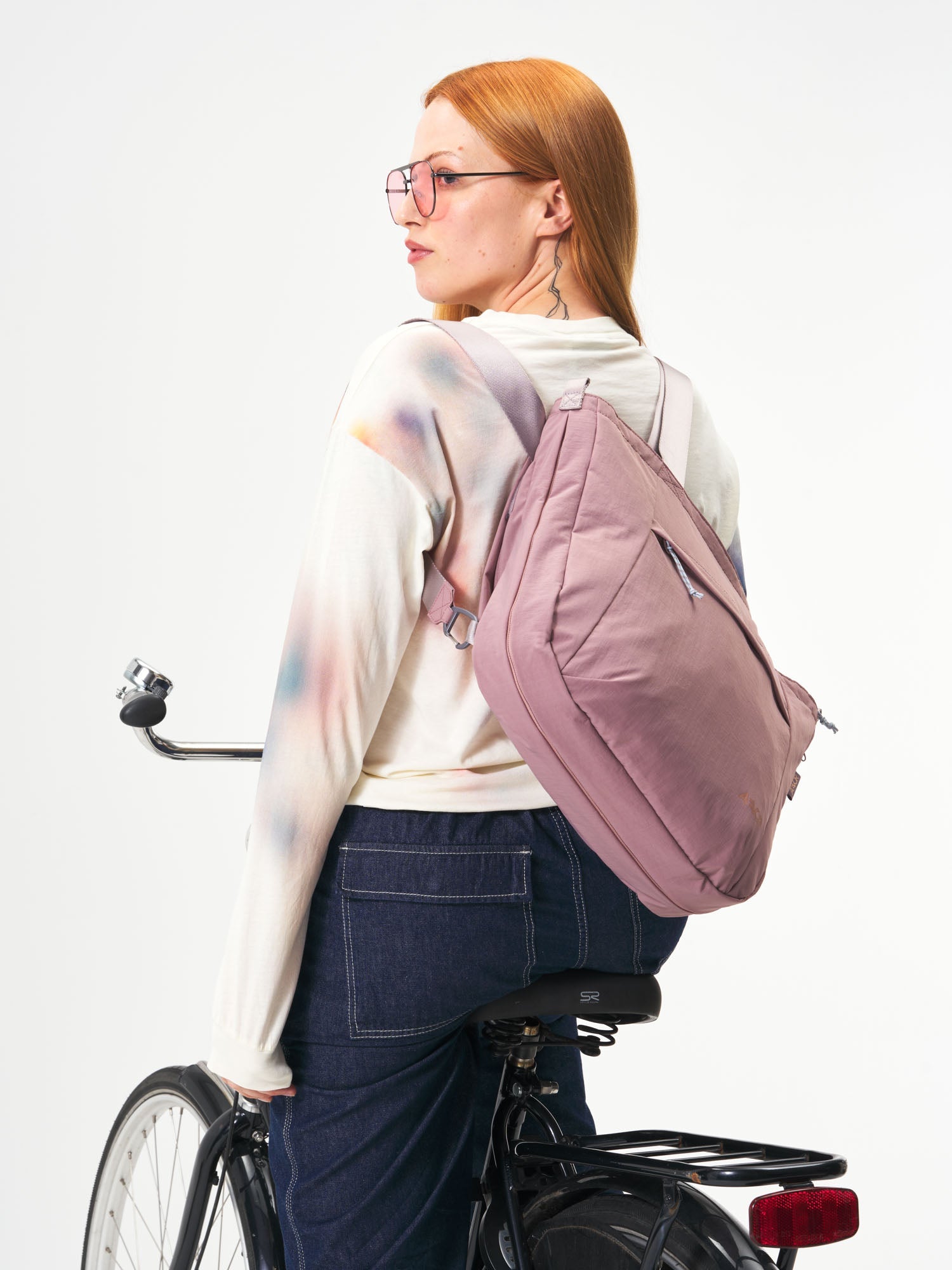 aevor-bike-shopper-umh-ngetasche-20l-rosewood-erweiterbar image 2