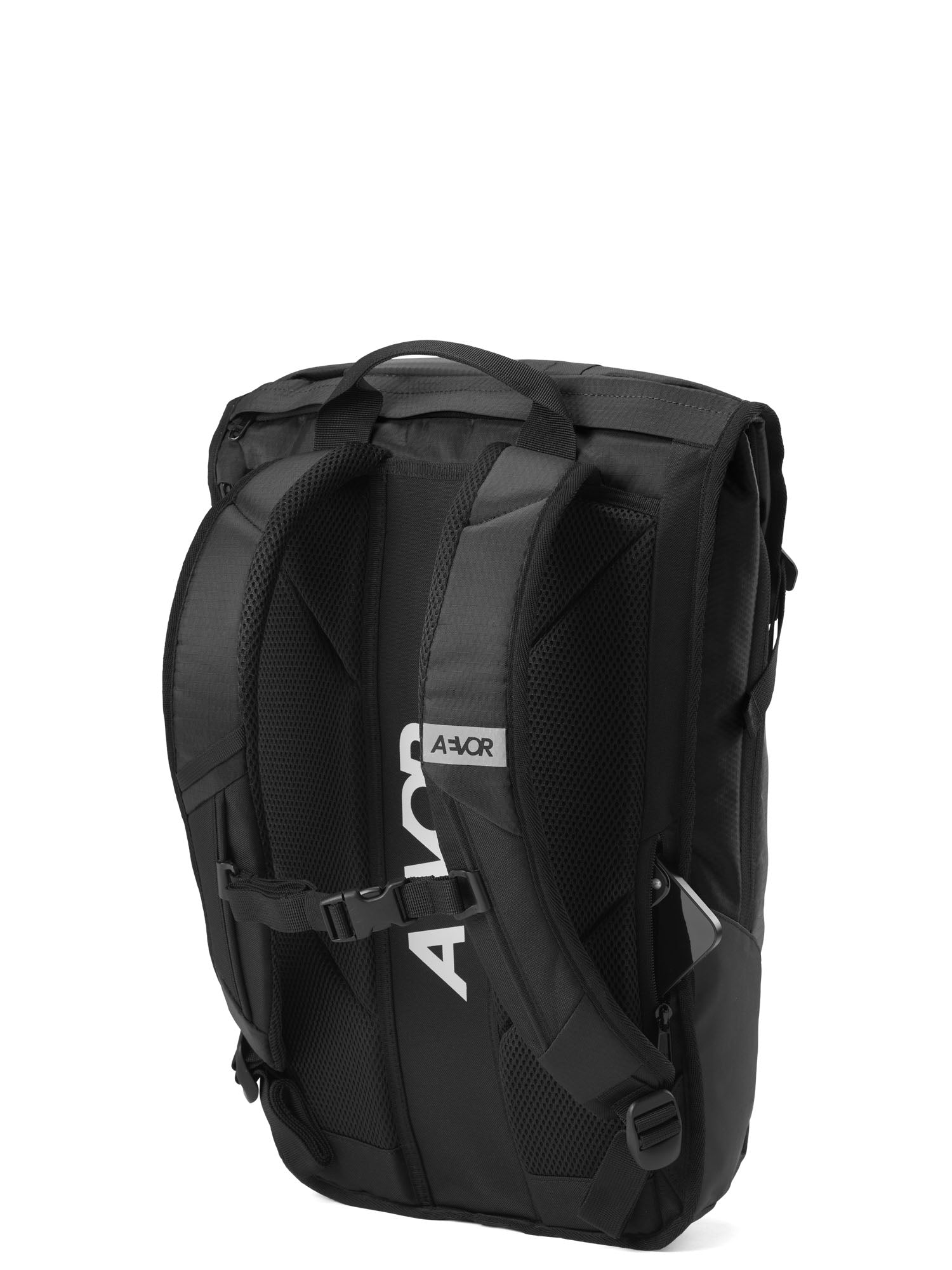aevor-daypack-rucksack-18-28-l-proof-black-laptop image 6