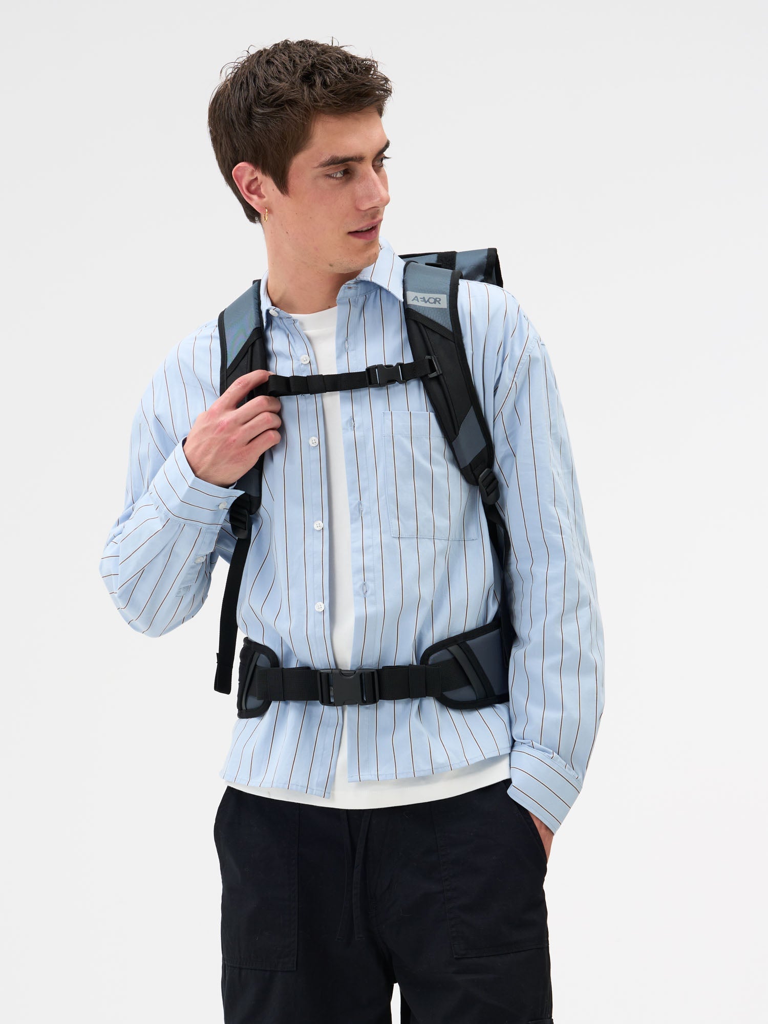 aevor-travel-pack-reiserucksack-proof-petrol-38-45l-handgep-ck image 7