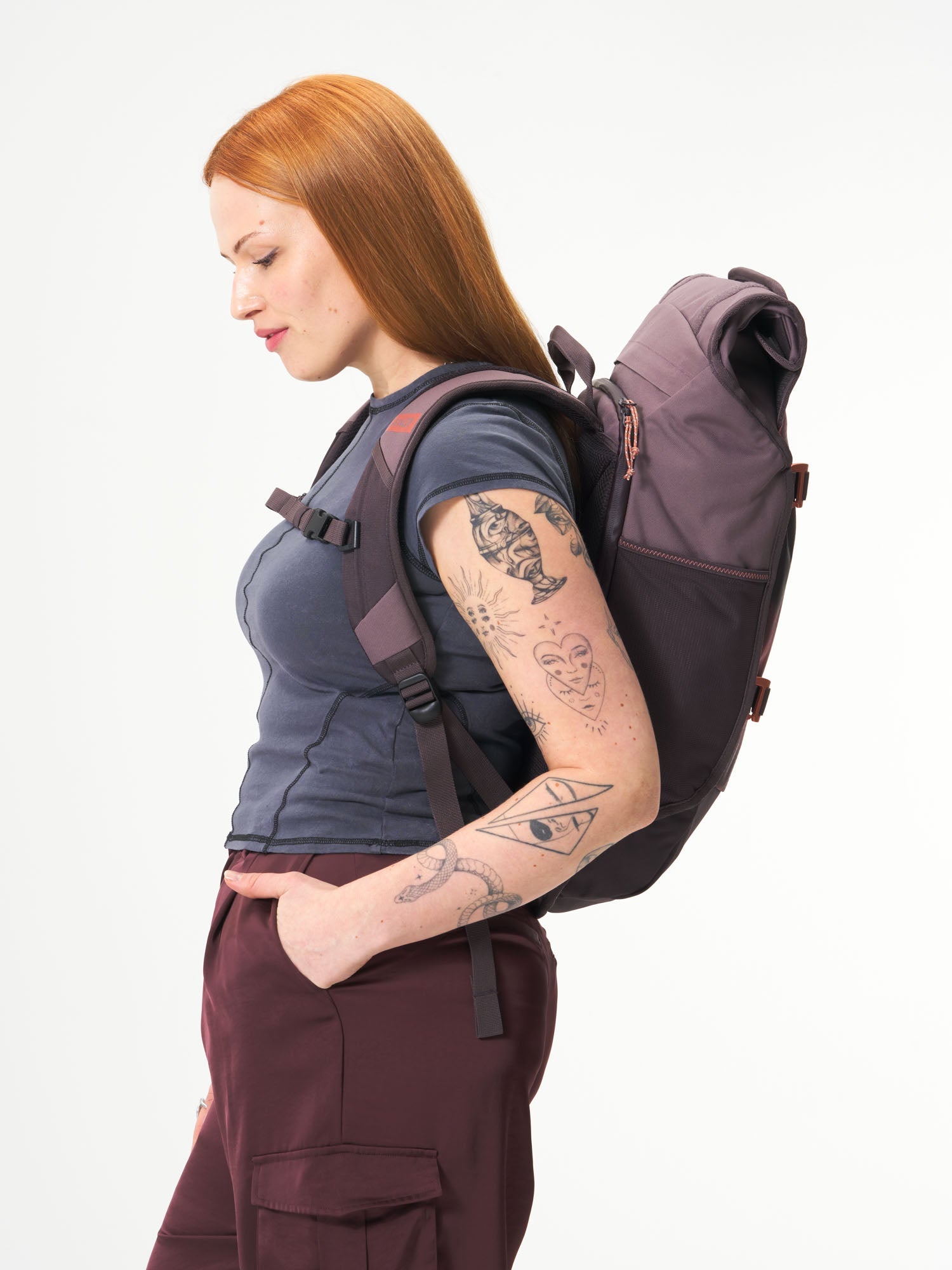 aevor-trip-pack-rucksack-proof-bleach-dye-26-33-liter image 6