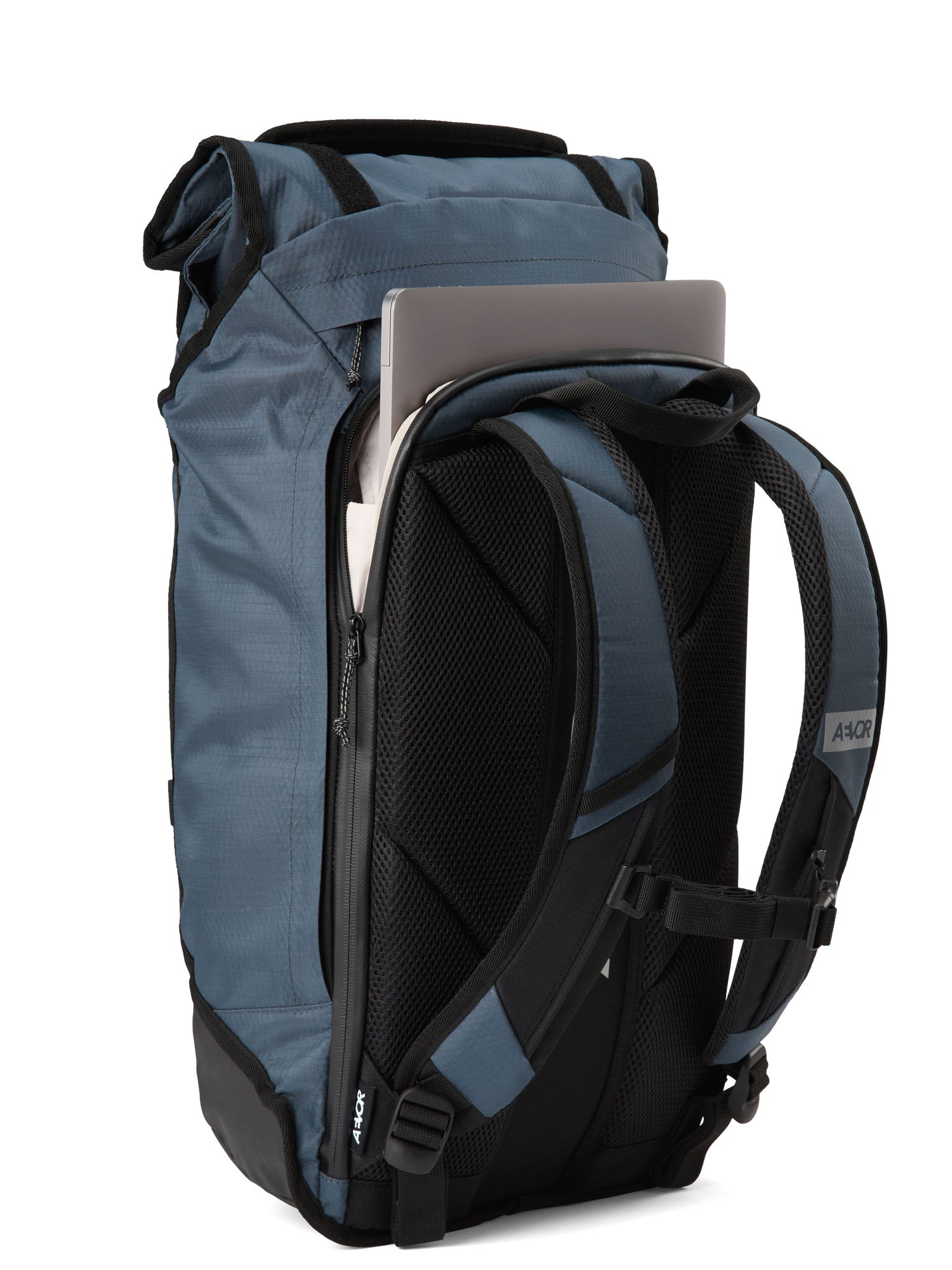 aevor-trip-pack-proof-rucksack-petrol-26-33l-laptop-15 image 5
