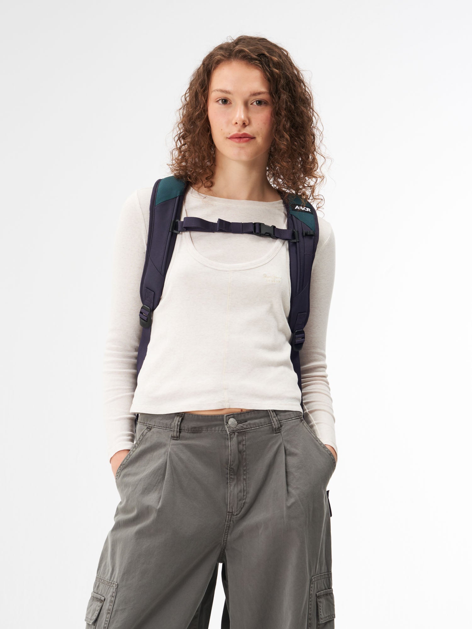 aevor-roll-pack-2-0-rucksack-vintage-teal-mit-laptopfach image 5
