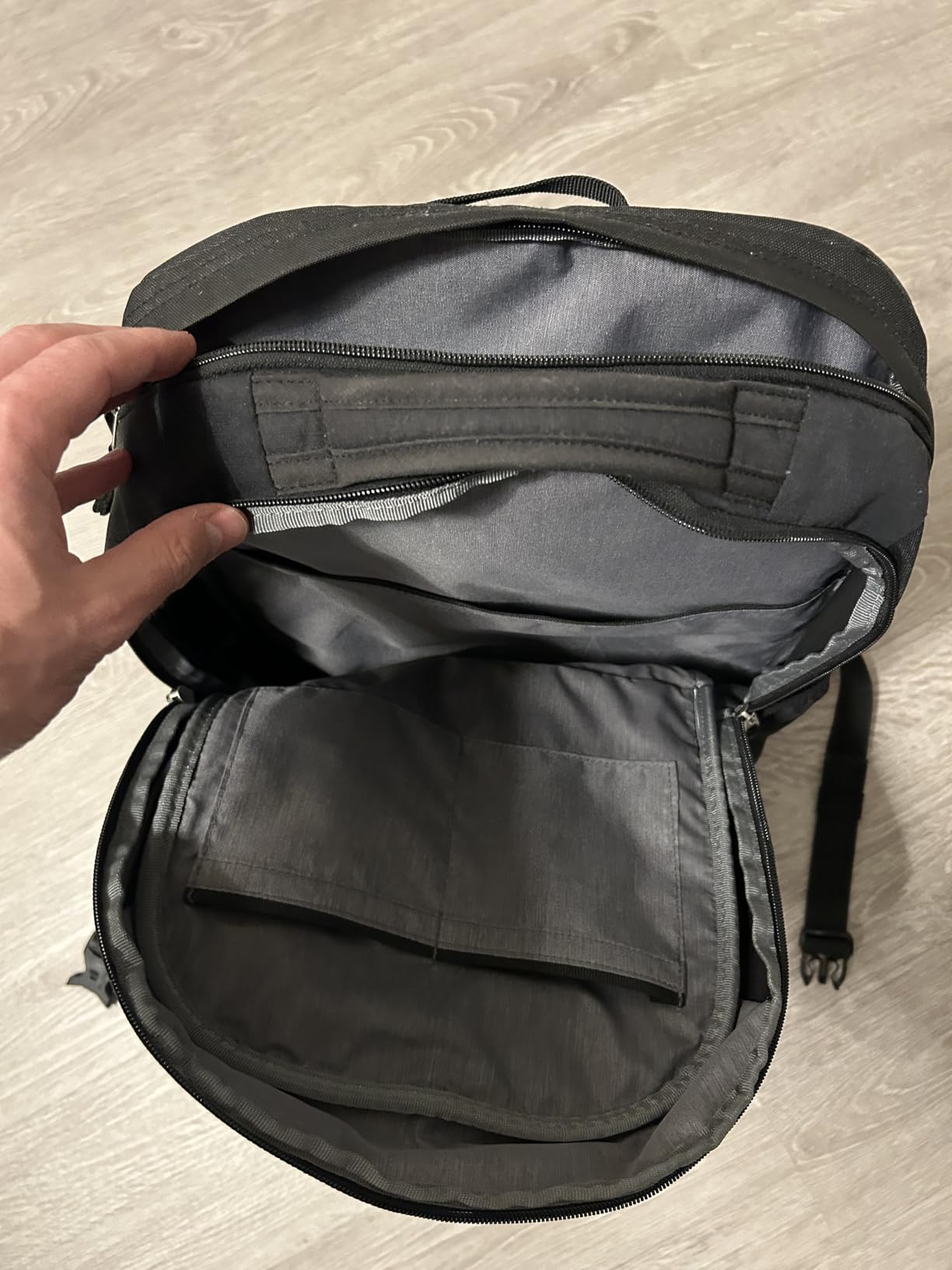 Laptop sitzt sicher
