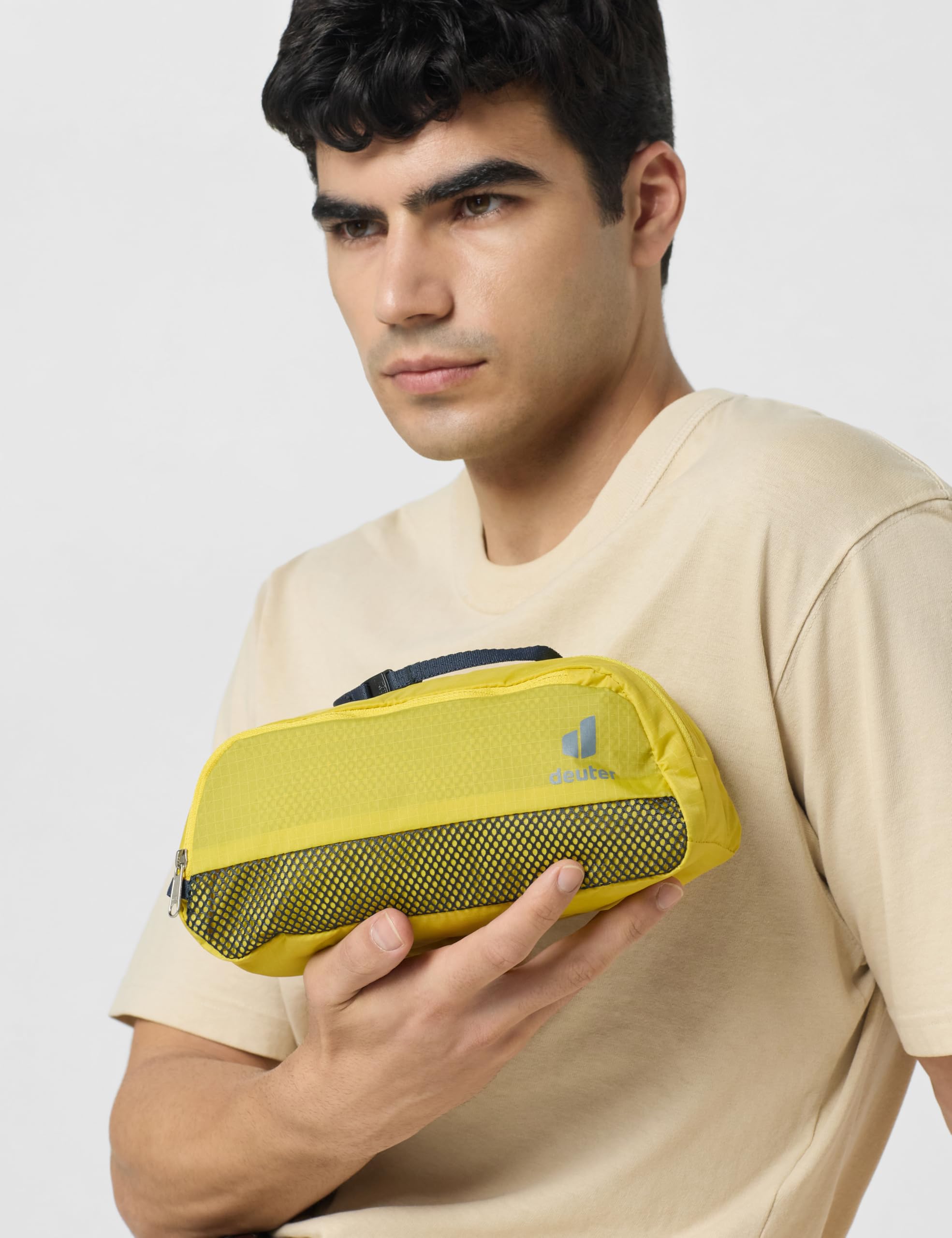 deuter-wash-bag-tour-iii-kulturbeutel-2-l-pfc-frei-leicht image 4