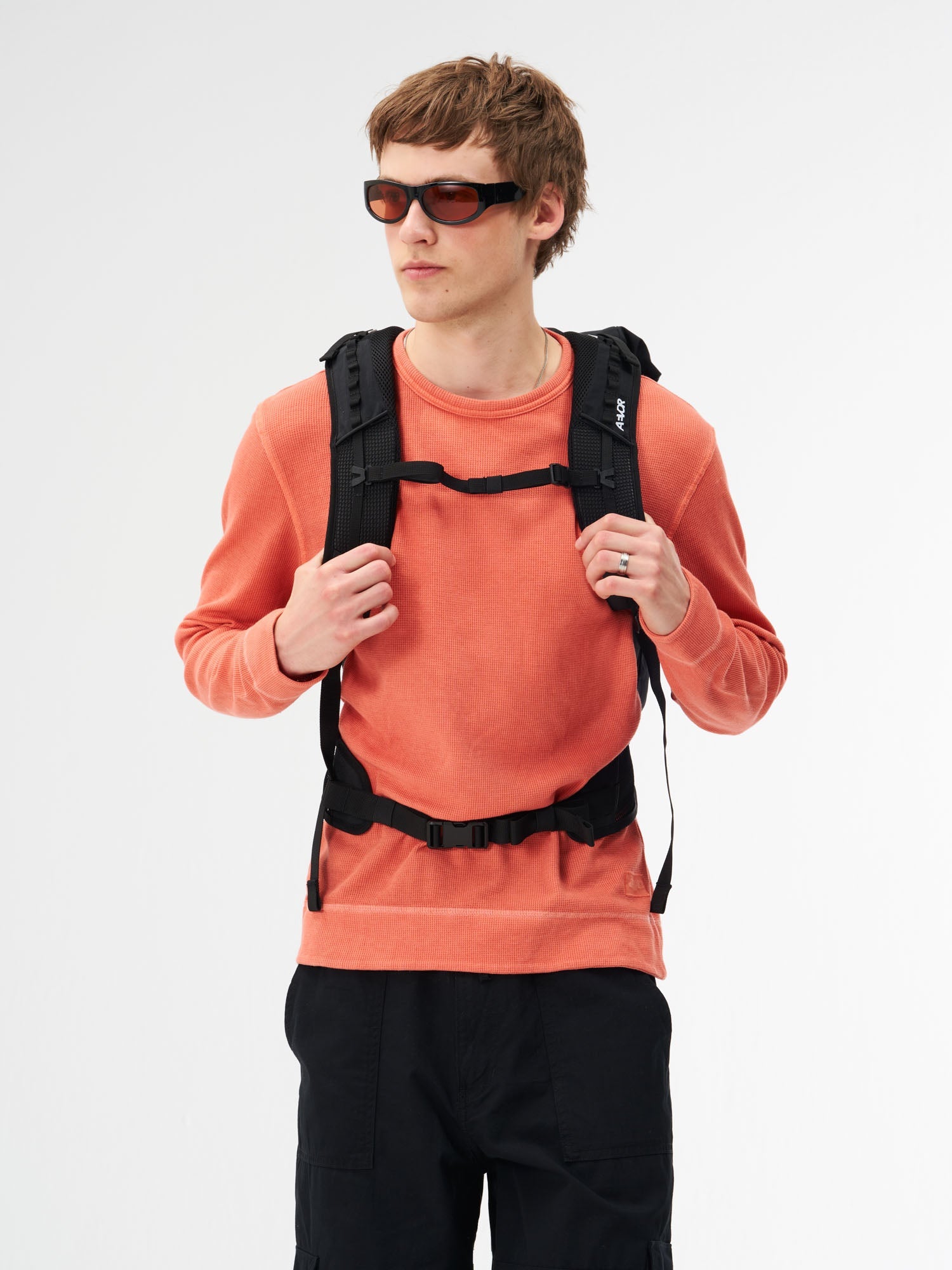 aevor-active-pack-rucksack-schwarz-laptop-trail image 5