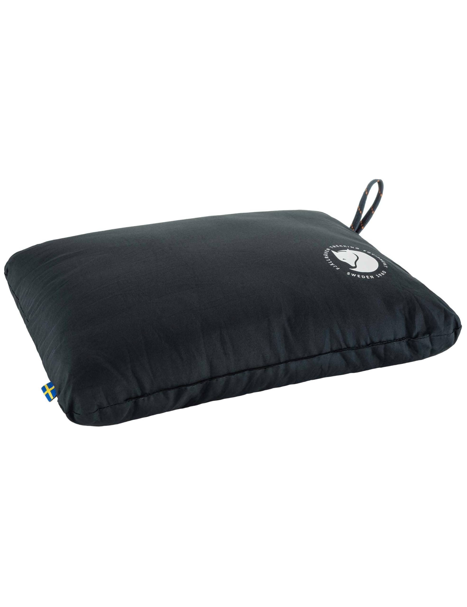 fj-llr-ven-abisko-travel-pillow-reisekissen-blue-shadow-recycelt image 1
