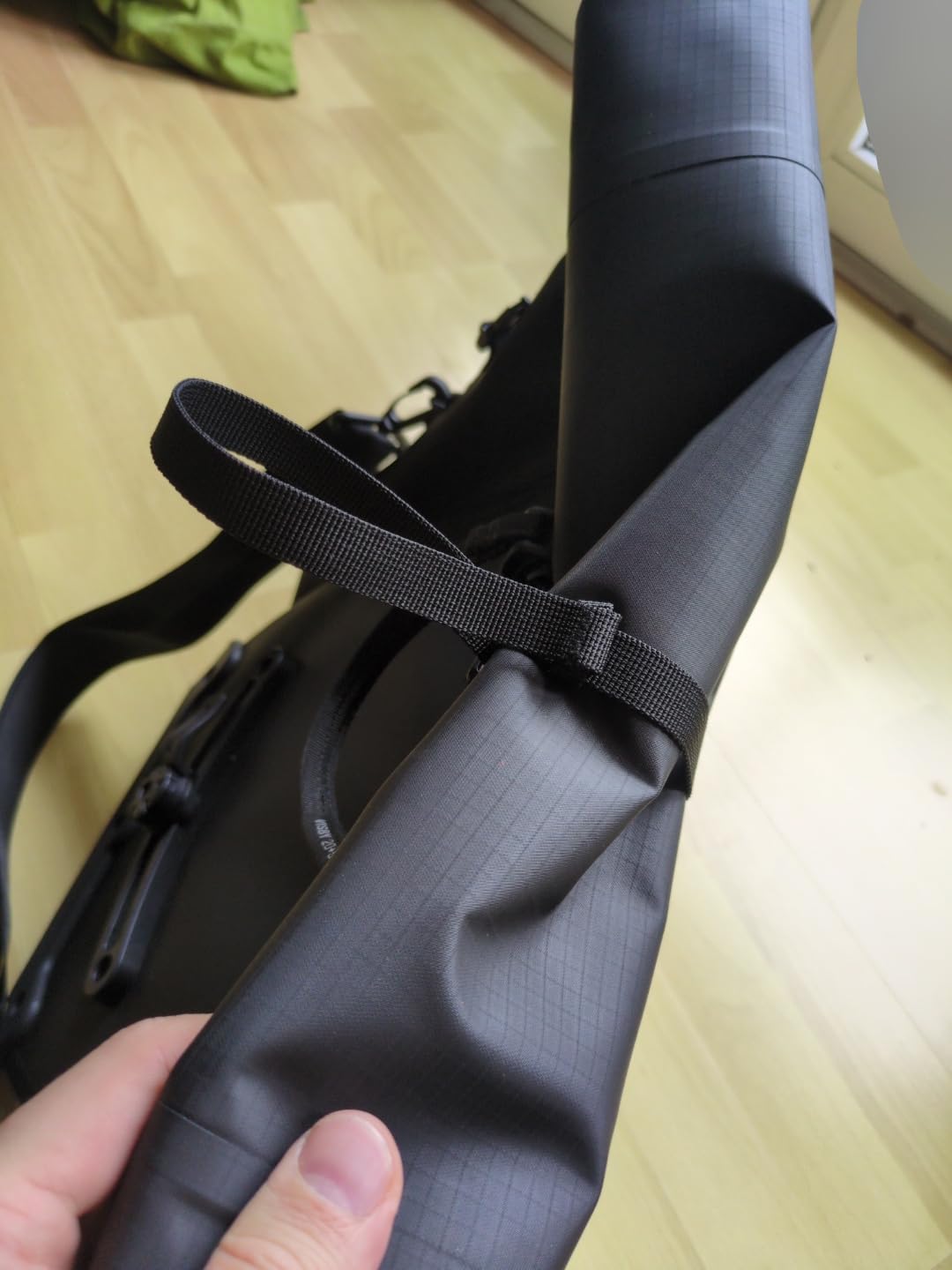 Praktisch groß