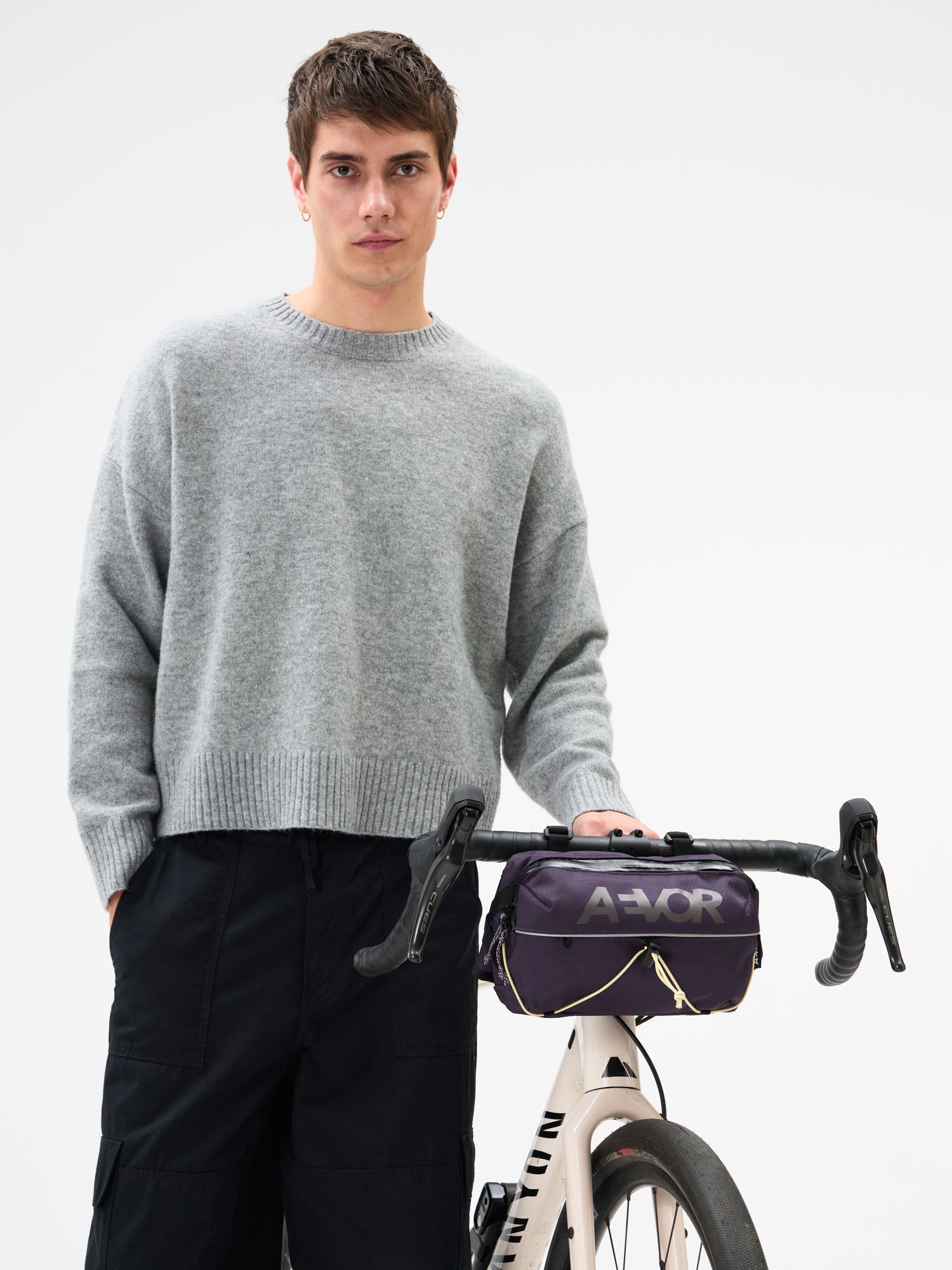 aevor-bar-bag-bauchtasche-proof-phantom-purple-osfa image 7
