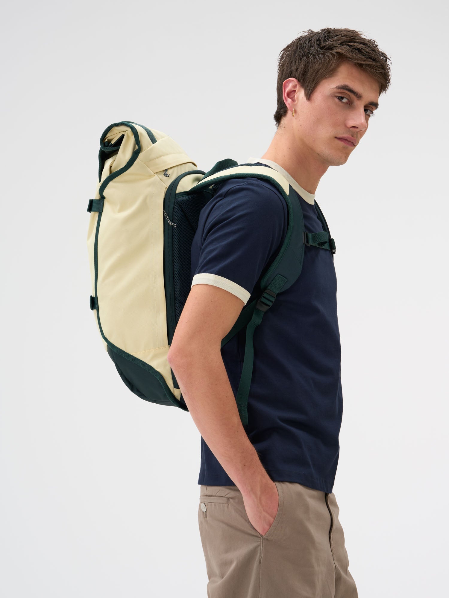 aevor-trip-pack-rucksack-banana-split-26-33-l-15-zoll image 5