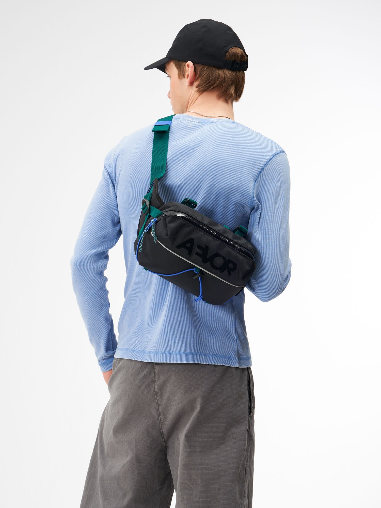 aevor-bar-bag-bauchtasche-aqua-drift-osfa-wasserabweisend image 6