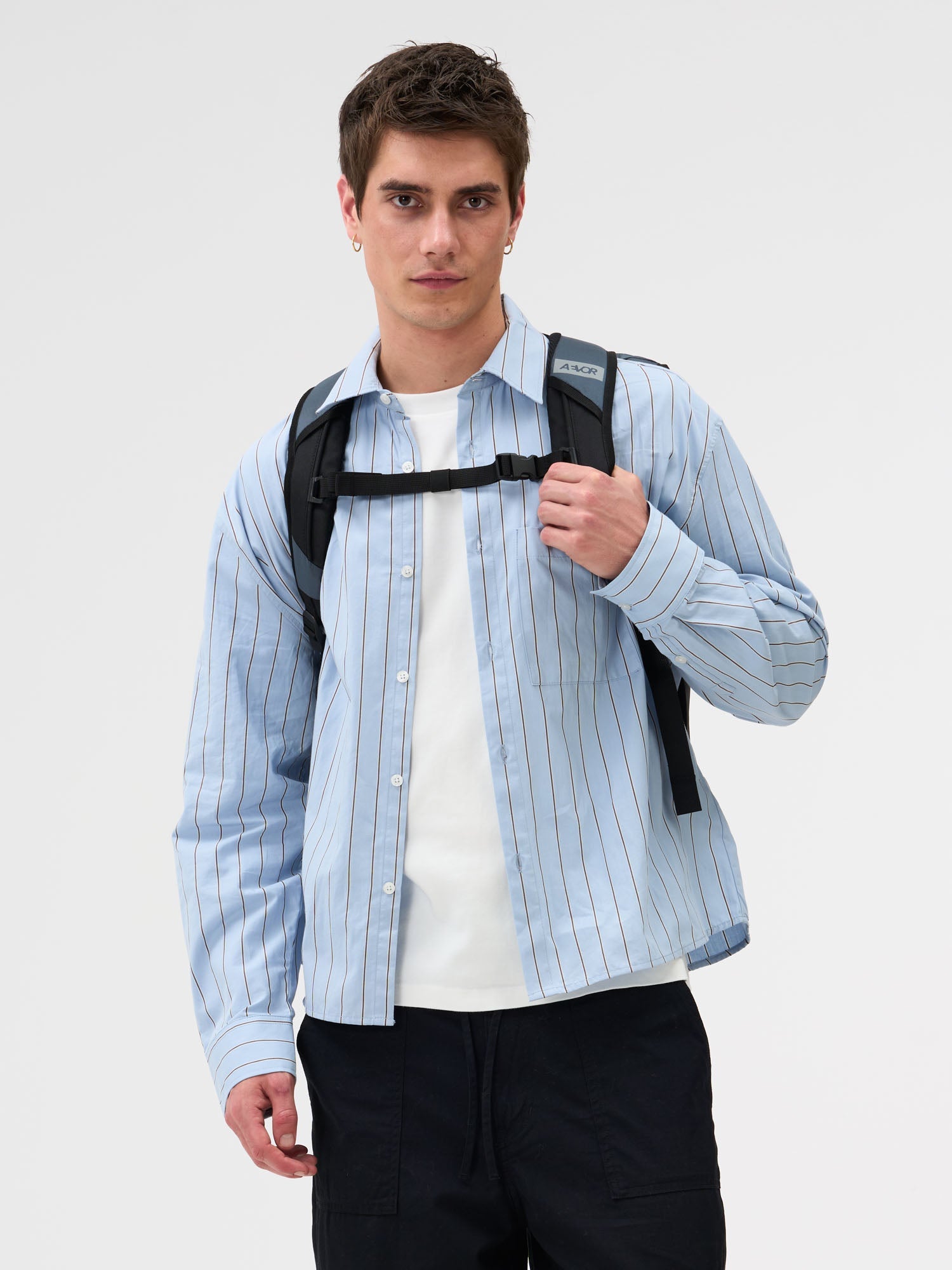 aevor-daypack-rucksack-18-28-l-proof-petrol-laptop image 6