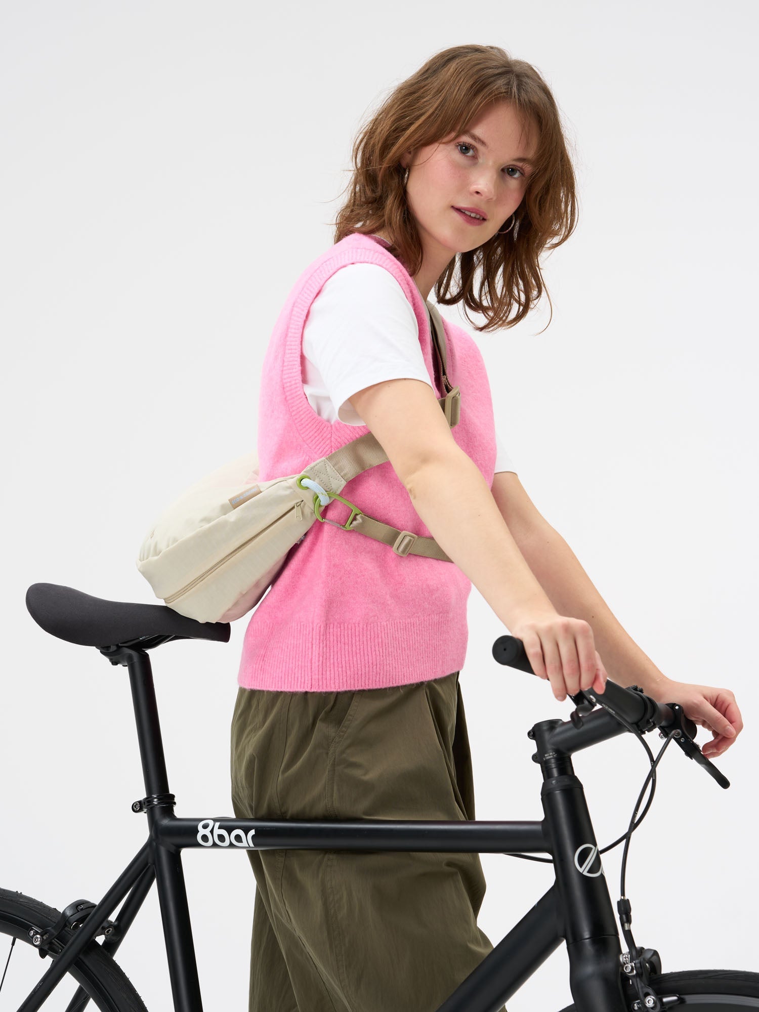 aevor-sling-bag-umh-ngetasche-off-white-5-5-l-fahrrad image 7
