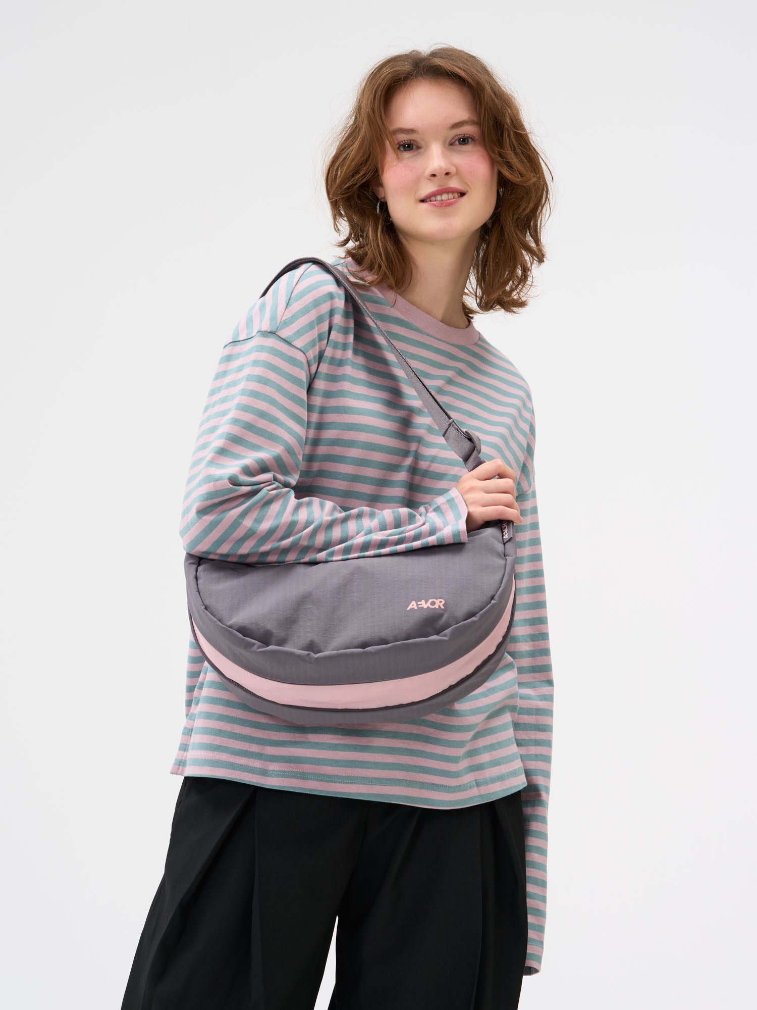 aevor-sling-bag-umh-ngetasche-grey-5-5-l-fahrrad image 5