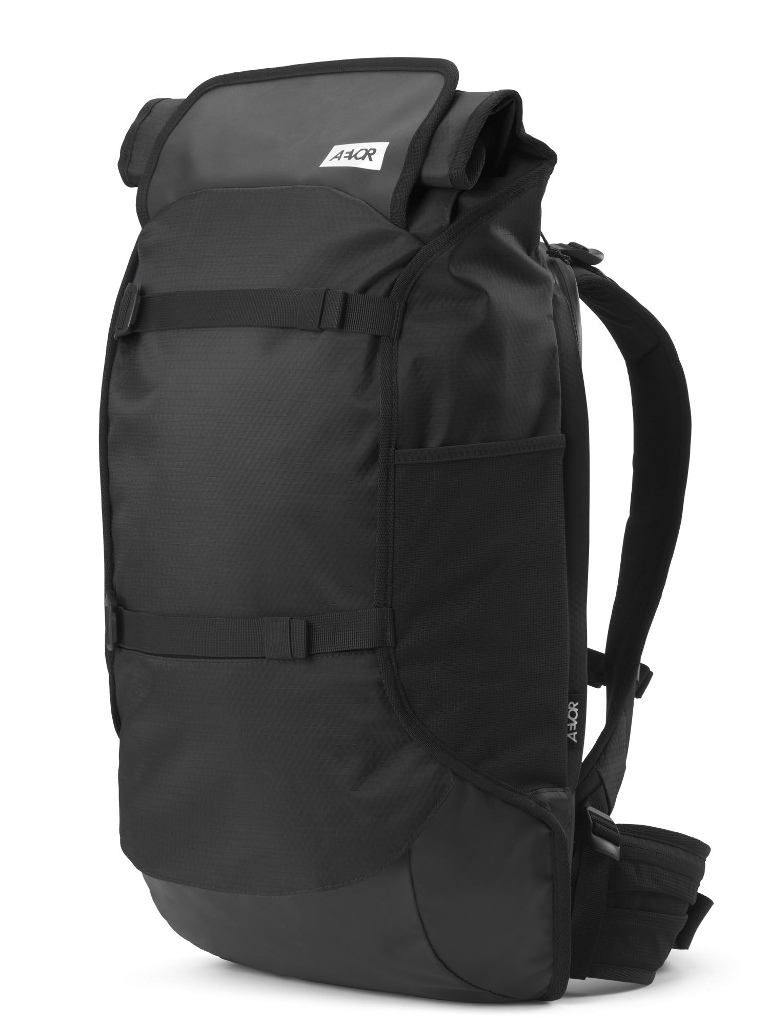 aevor-travel-pack-reiserucksack-proof-black-38-45-l-laptop image 8