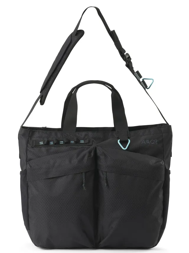 aevor-utility-tote-shopper-black-22l-laptop-15-zoll image 1