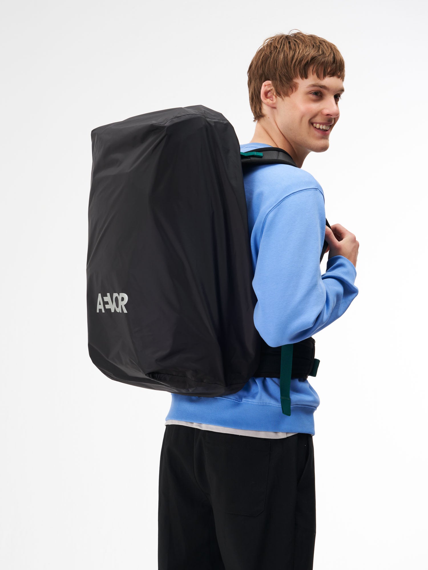 aevor-rain-cover-travel-pack-regenschutz-ripstop-black image 2