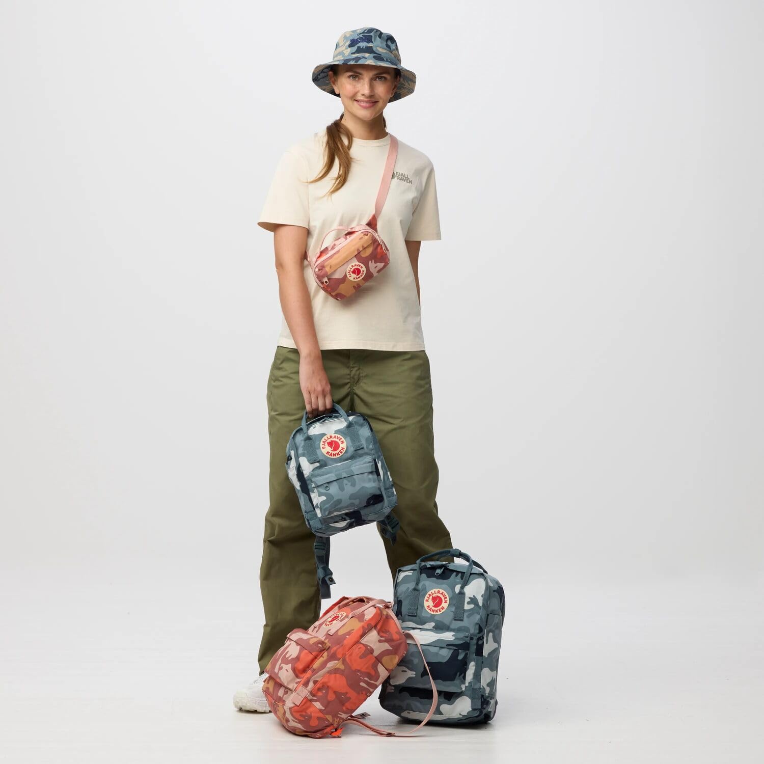 fj-llr-ven-k-nken-graphics-laptop-15-rucksack-16l-hidden-animals image 6