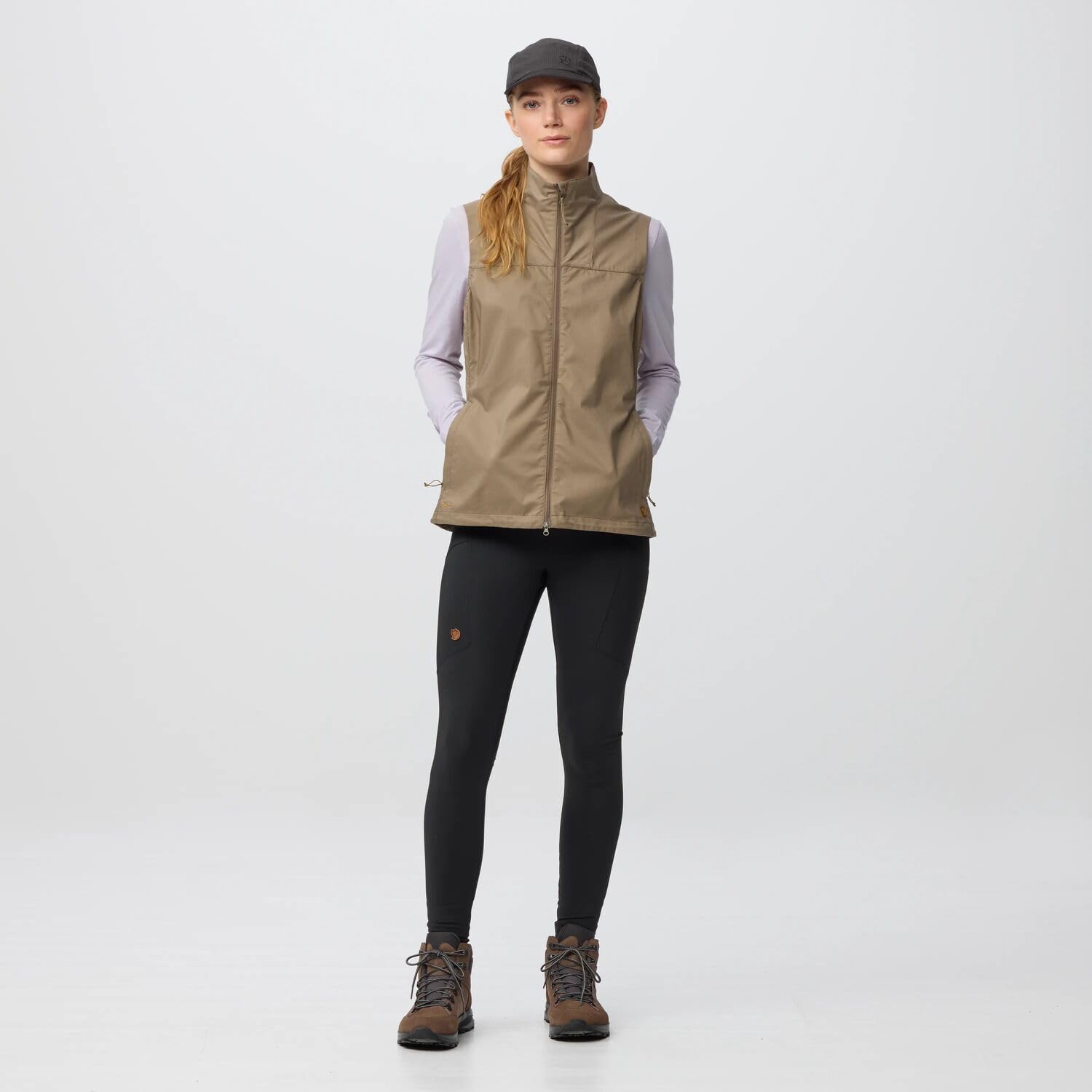 fj-llr-ven-abisko-weste-damen-schwarz-regular image 6