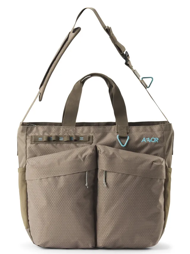 aevor-utility-tote-shopper-coffee-brown-22l-mit-laptopfach image 1