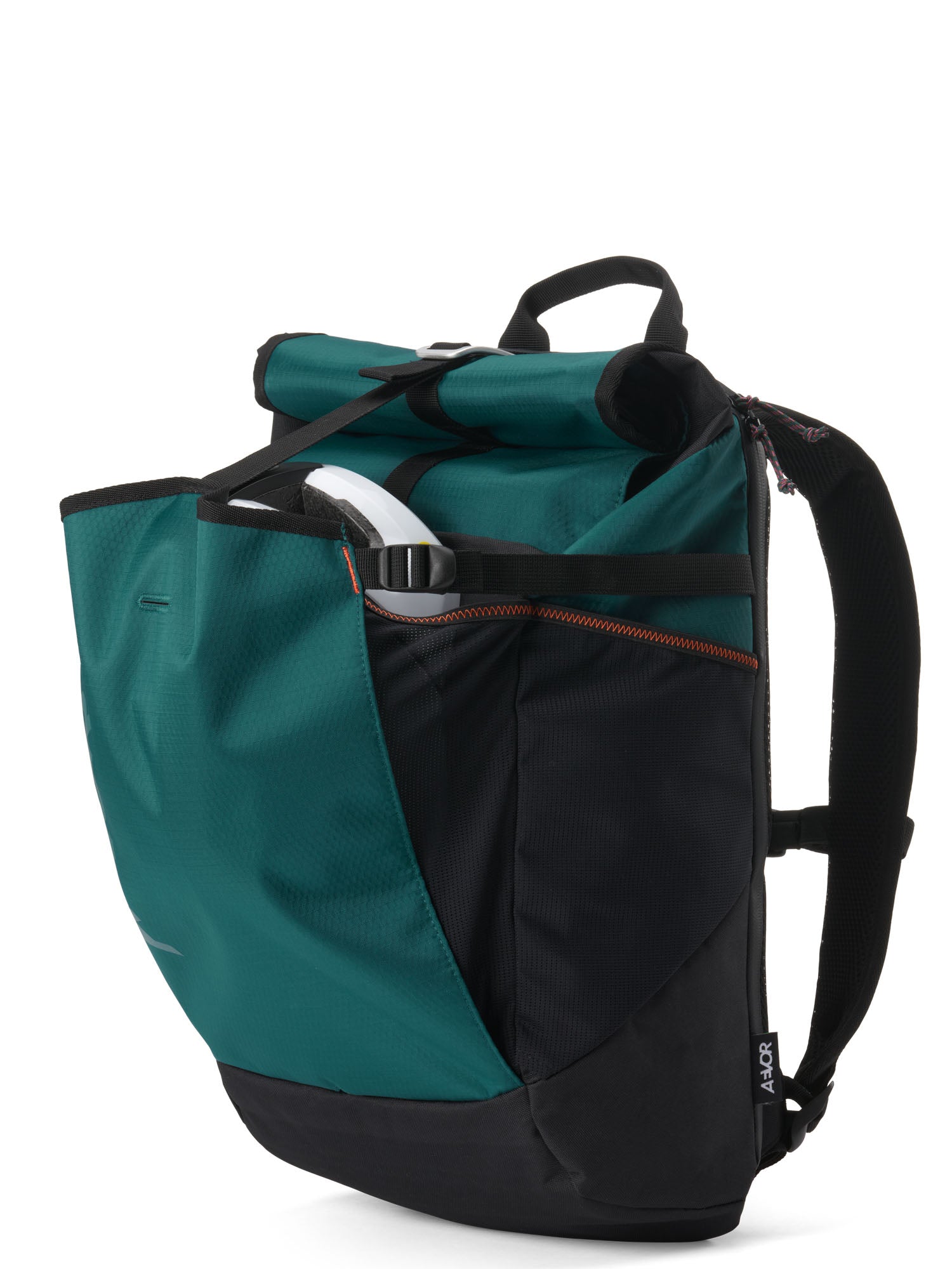 aevor-roll-pack-2-0-rucksack-proof-evergreen-laptop-15 image 5