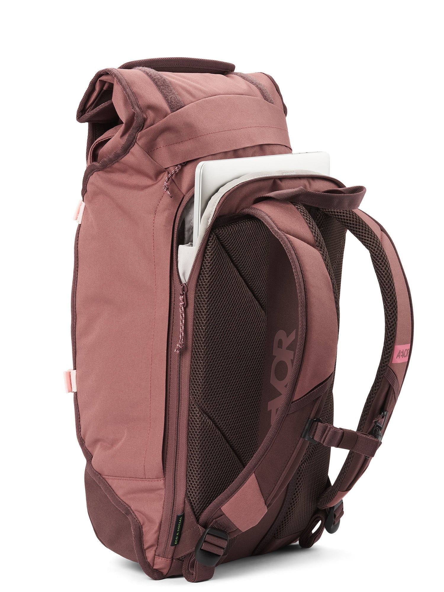 aevor-trip-pack-rucksack-raw-ruby-26-33-l-mit-laptopfach image 5