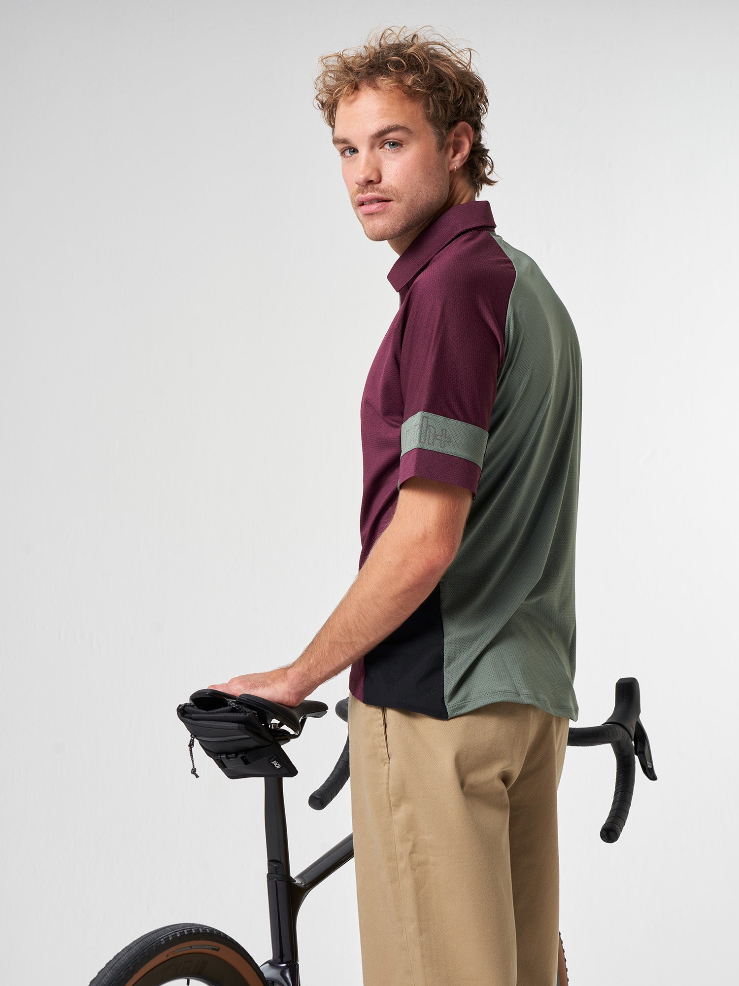 aevor-bike-saddle-bag-satteltasche-proof-black image 2