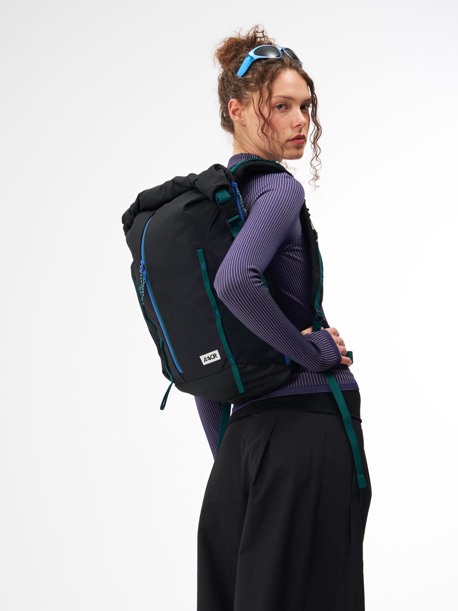 aevor-active-pack-rucksack-dual-dip-aqua-drift-osfa image 4