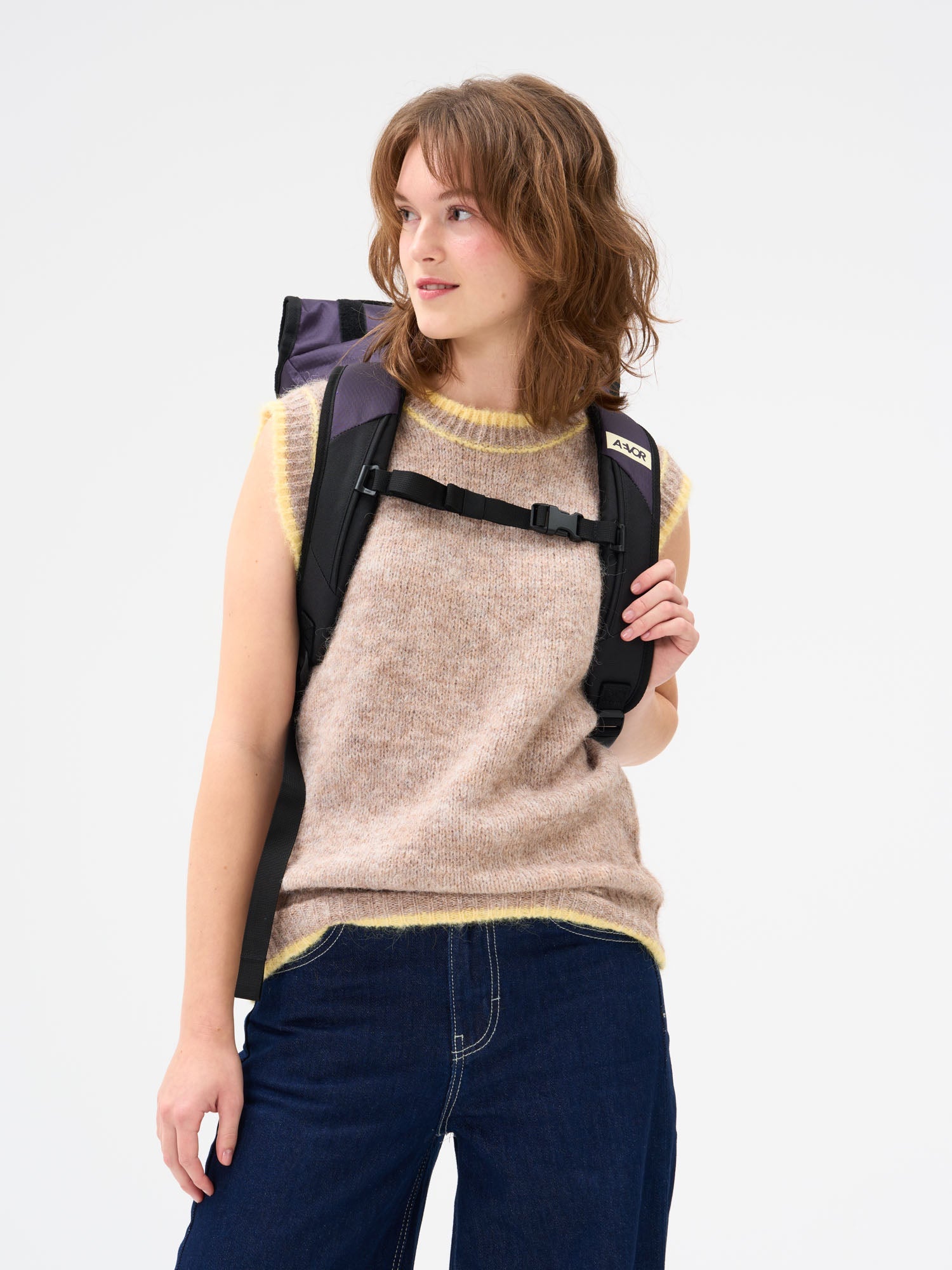 aevor-trip-pack-rucksack-phantom-purple-26-33l image 7