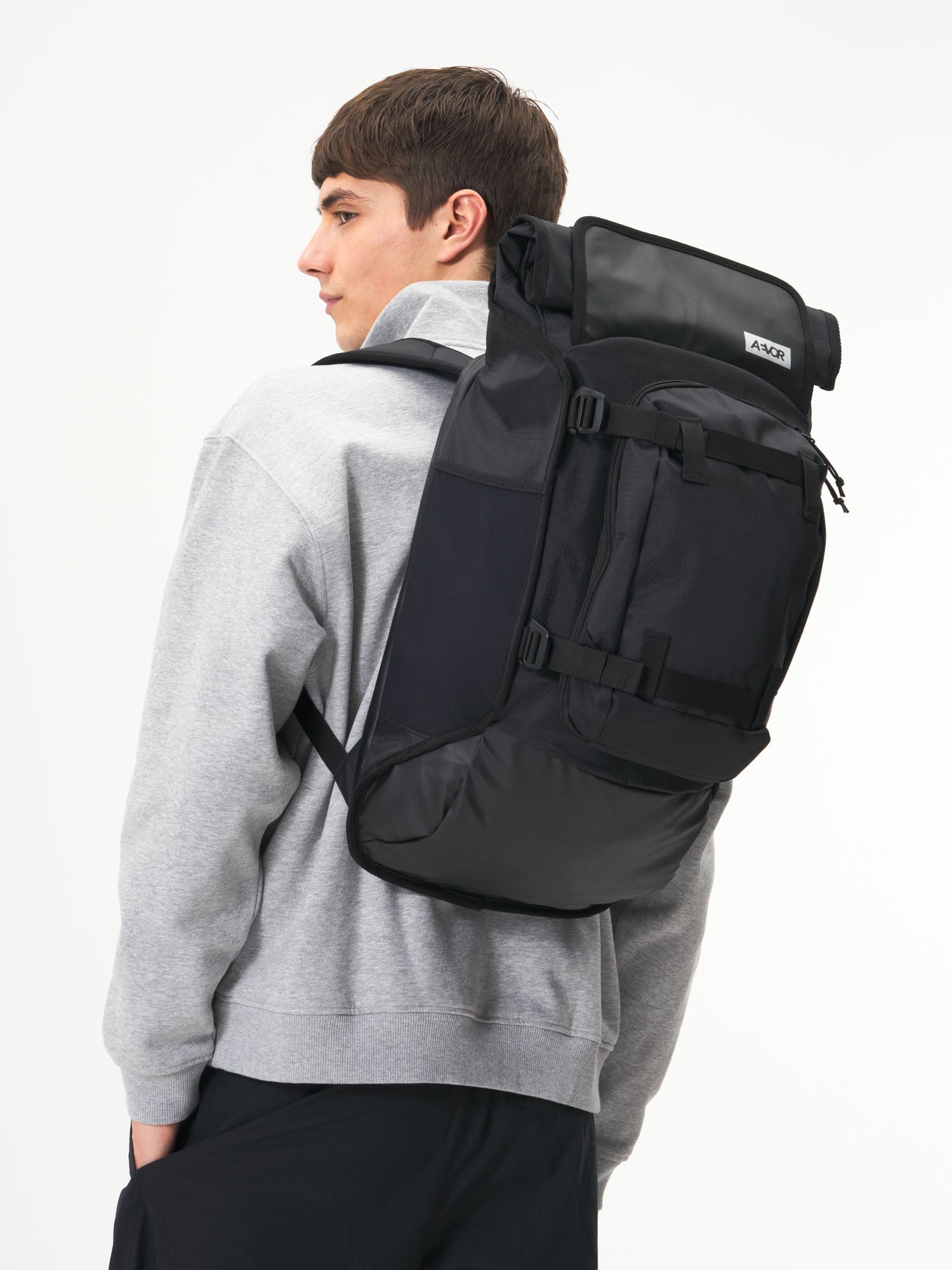 aevor-volume-pack-proof-black-zusatztasche-5-l-schwarz image 5